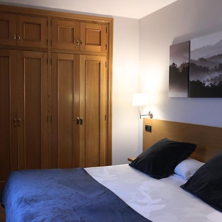 Aparthotel El Serch Andorra la Vella Eksteriør bilde